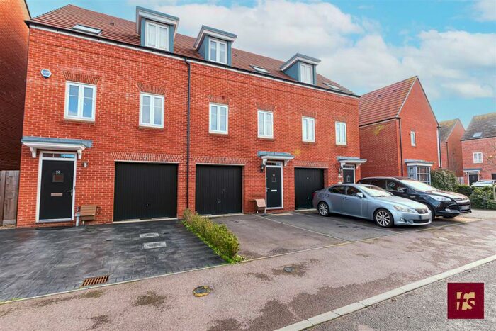 3 Bedroom Terraced House To Rent In Bremner Way, Wokingham, RG40