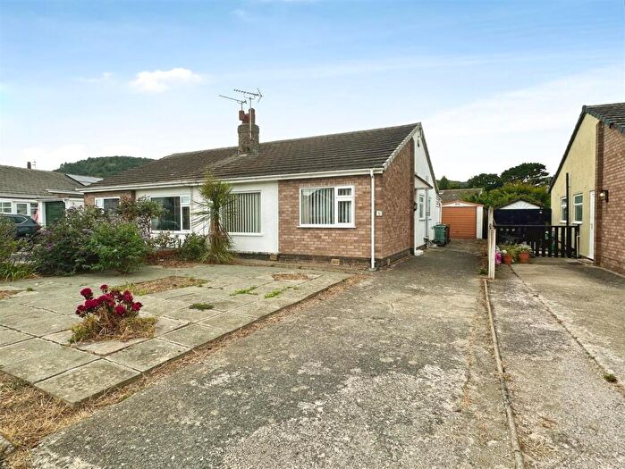 2 Bedroom Semi-Detached Bungalow For Sale In Turnberry Drive, Abergele, LL22