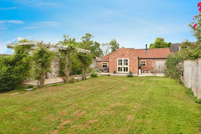 4 Bedroom Bungalow For Sale In Brompton, Northallerton, North Yorkshire, DL6