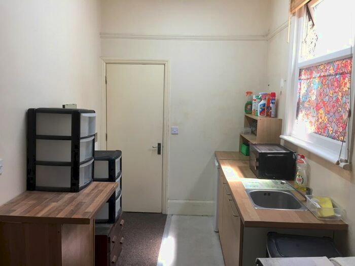 Studio To Rent In Ripple Road, Barking, Ig1