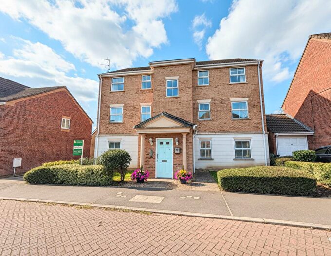 2 Bedroom Apartment For Sale In Morning Star Road Daventry Northamptonshire, NN11