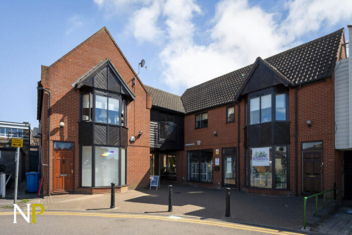 2 Bedroom Apartment To Rent In North Street Parade, Sudbury, CO10