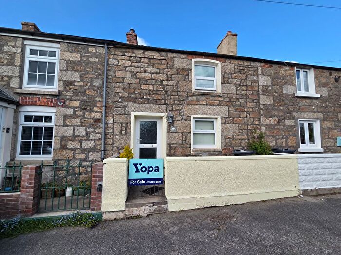 2 Bedroom Terraced House For Sale In Chapel Row, Camborne, TR14