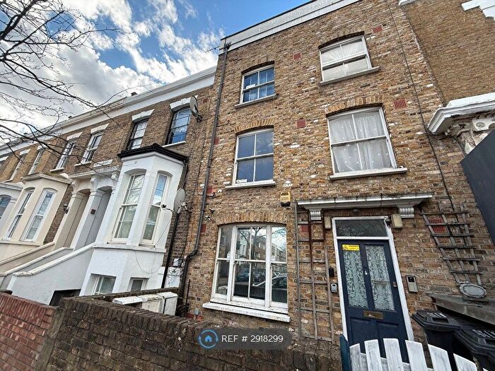 1 Bedroom Flat To Rent In Nevill Road, London, N16