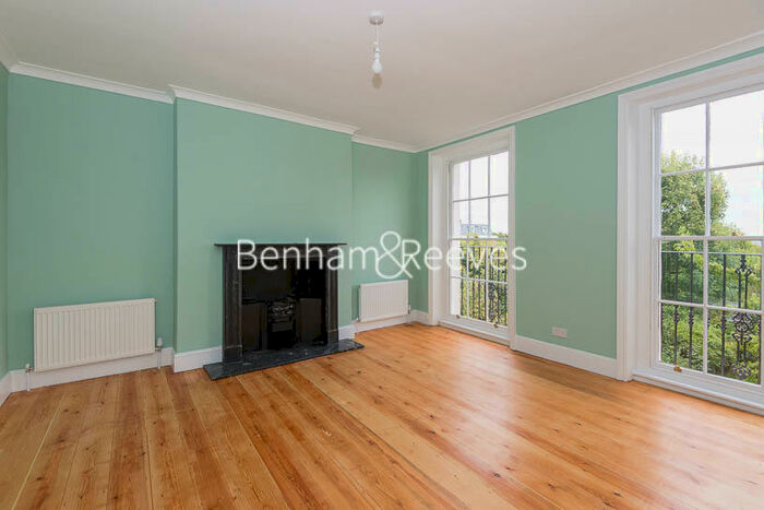 3 Bedroom House To Rent In Southwood Lane, Highgate, N6