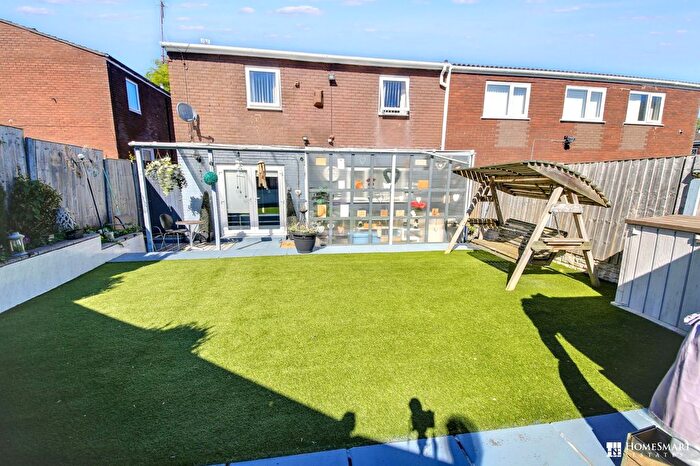 3 Bedroom Semi-Detached House For Sale In Worthington Close, Palacefields, WA7