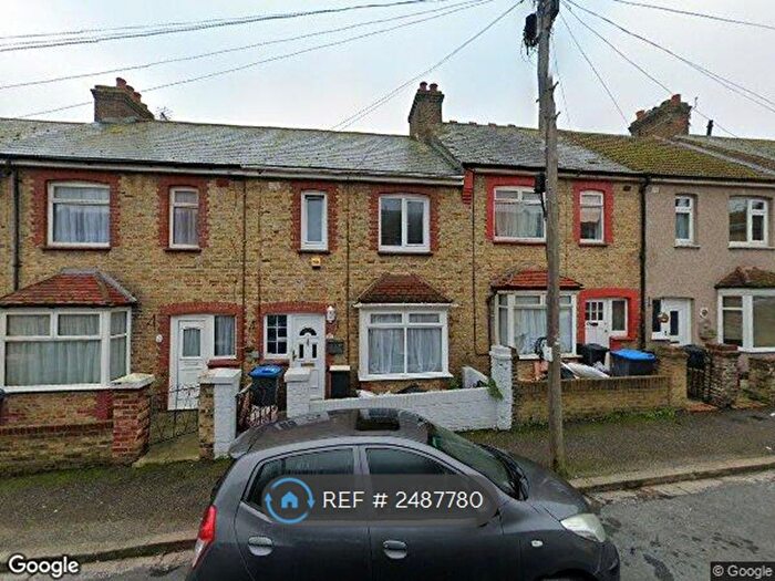 3 Bedroom Terraced House To Rent In St Andrews Road, Ramsgate, CT11