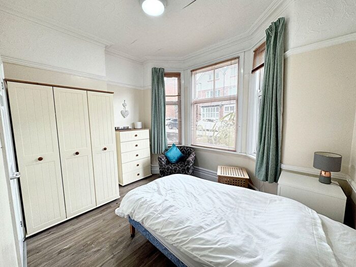 1 Bedroom Property To Rent In Studio, Mount Road, Hinckley, LE10