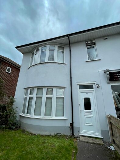 6 Bedroom Property To Rent In Charminster Avenue, Bournemouth, BH9