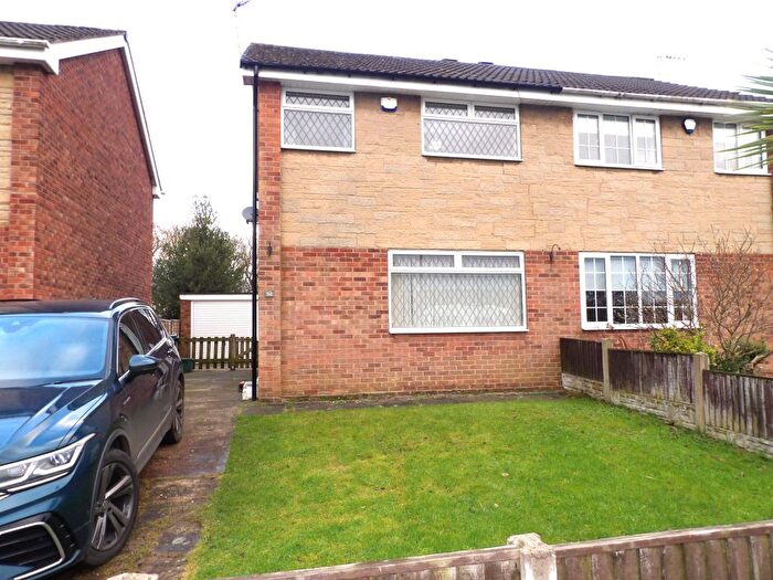 3 Bedroom Semi-Detached House To Rent In Grampian Way, Thorne, Doncaster, DN8