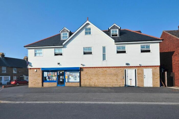 1 Bedroom Flat To Rent In Flat, Orchard Avenue, Deal, CT14