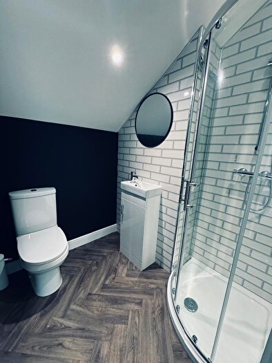 6 Bedroom Terraced House To Rent In House Share - Studio Rooms - Cheyney Road, Chester, CH1