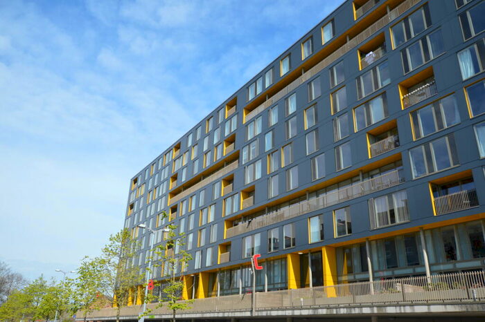 2 Bedroom Apartment To Rent In Saxton Gardens, LS9