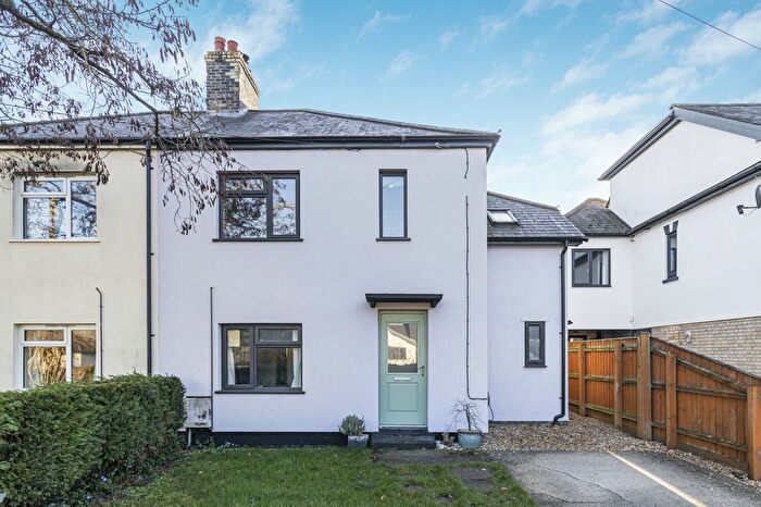 4 Bedroom Semi Detached House For Sale In New Road, Haslingfield, CB23