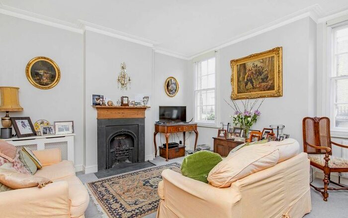 3 Bedroom Flat To Rent In Shouldham Street, Marylebone, London, W1H
