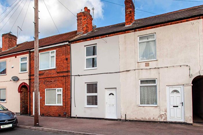 2 Bedroom Terraced House For Sale In Victoria Street, Bolsover, S44