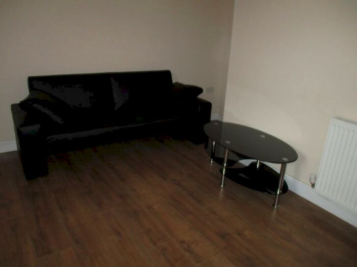 1 Bedroom Flat To Rent In Bath Street, Barrow-in-furness, LA14