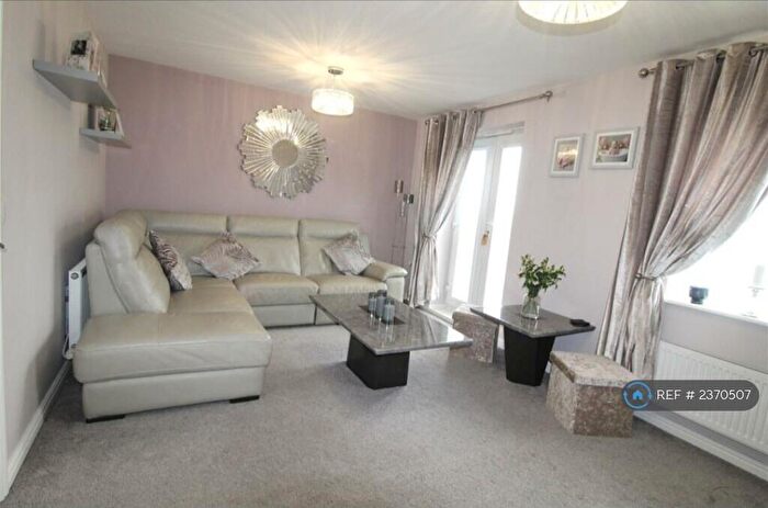 4 Bedroom Semi-Detached House To Rent In Plover Road, Minster On Sea, Sheerness, ME12