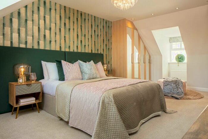 4 Bedroom Detached House For Sale In Lower Road, Hullbridge, Hockley, Essex, SS5