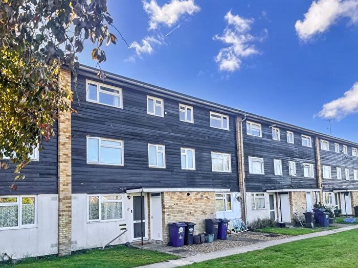 2 Bedroom Flat For Sale In Honor Road, Prestwood - No Onward Chain, HP16