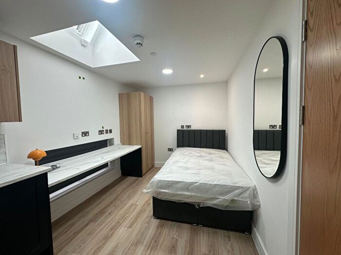 Studio To Rent In Ilkeston Road, Nottingham, Nottinghamshire, NG7