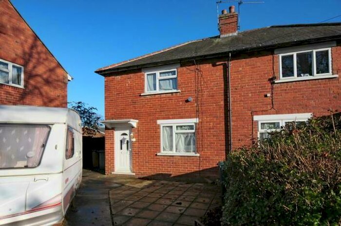 2 Bedroom Semi-Detached House To Rent In Banbury, Oxfordshire, OX16