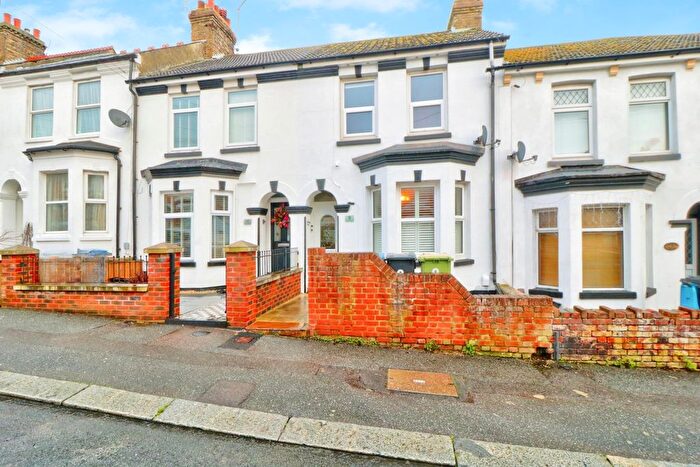 3 Bedroom Terraced House For Sale In Church Road, Dover, CT17