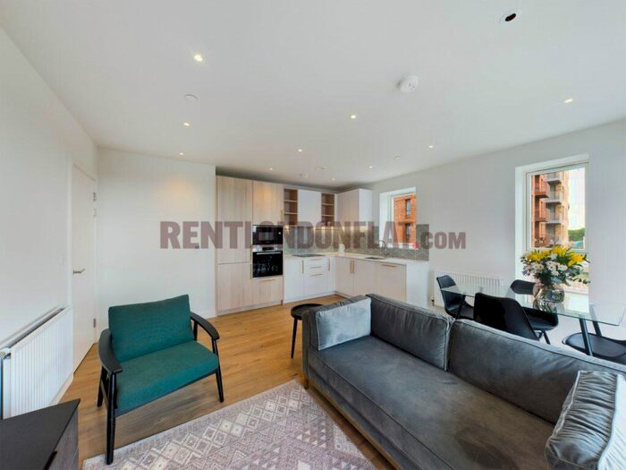 2 Bedroom Flat To Rent In Mary Neuner Road, Hornsey, – Bedrooms Flat, N8