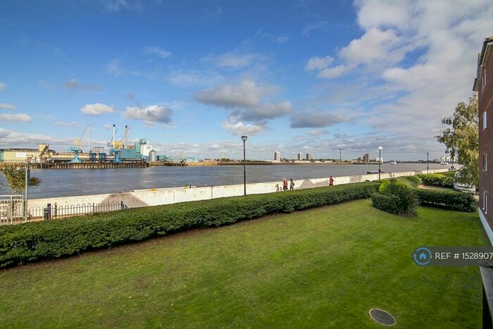 2 Bedroom Flat To Rent In Bywater House, London, SE18