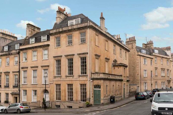 2 Bedroom Apartment To Rent In Rivers Street, BA1