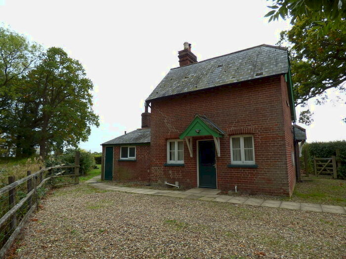 3 Bedroom Detached House To Rent In Loddon Road, Kirby Cane, Bungay, NR35