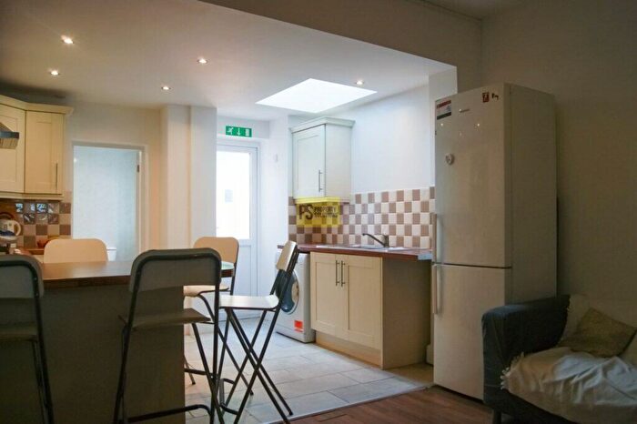 5 Bedroom Terraced House To Rent In Hubert Road, Selly Oak, Birmingham, B29