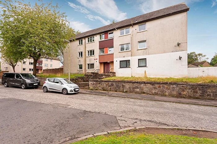 2 Bedroom Flat To Rent In Woodside Road, Glenrothes, KY7
