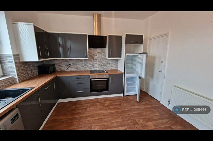 2 Bedroom End Of Terrace House To Rent In Oxford Street, Mexborough, S64