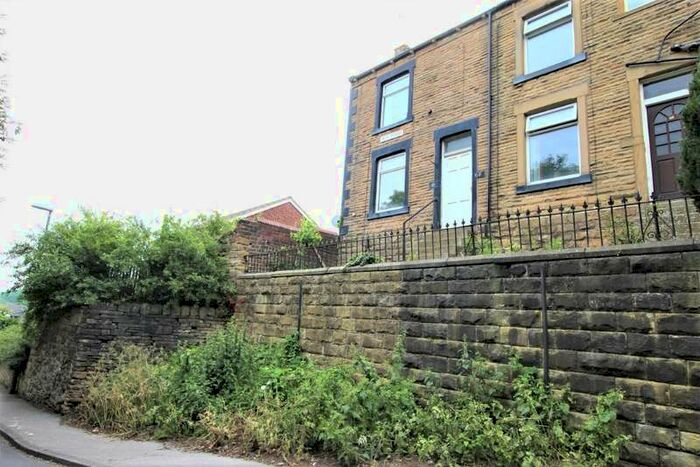 2 Bedroom Property To Rent In Troy Road Morley, LS27