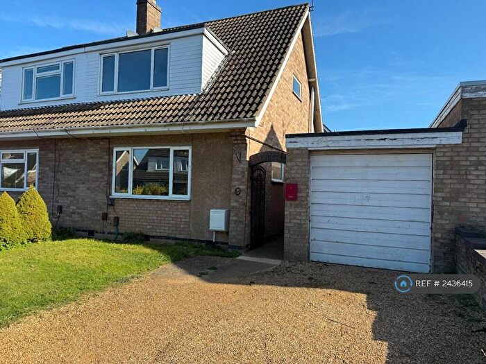 3 Bedroom Semi-Detached House To Rent In St. Davids Close, Kettering, NN15