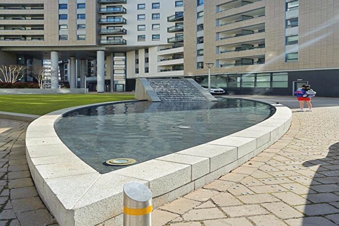 1 Bedroom Flat For Sale In East Street, Leeds, West Yorkshire, LS9