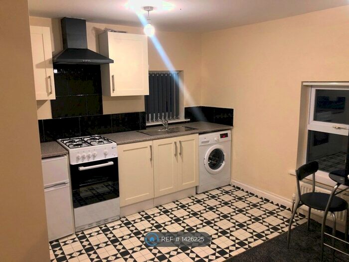 1 Bedroom Flat To Rent In Pershore Road, Birmingham, B5
