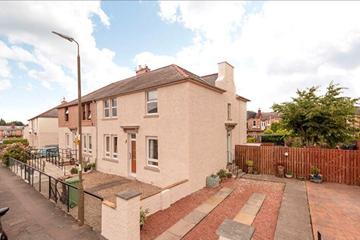 2 Bedroom Flat For Sale In Stoneybank Crescent, Musselburgh, EH21