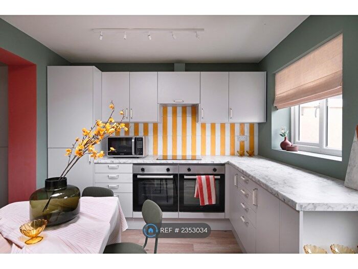 6 Bedroom Semi-Detached House To Rent In Odins Road, Bath, BA2