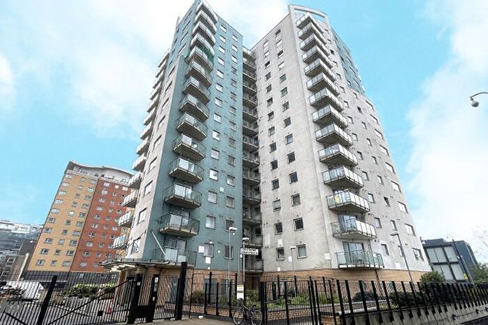 2 Bedroom Flat For Sale In Centreway Apartments, Ilford, Essex, IG1