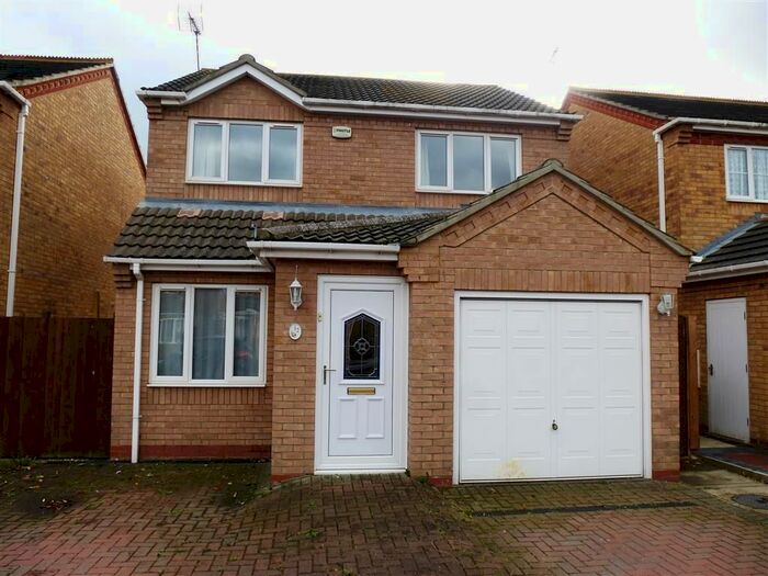 3 Bedroom Detached House To Rent In Lyvelly Gardens, Peterborough, PE1