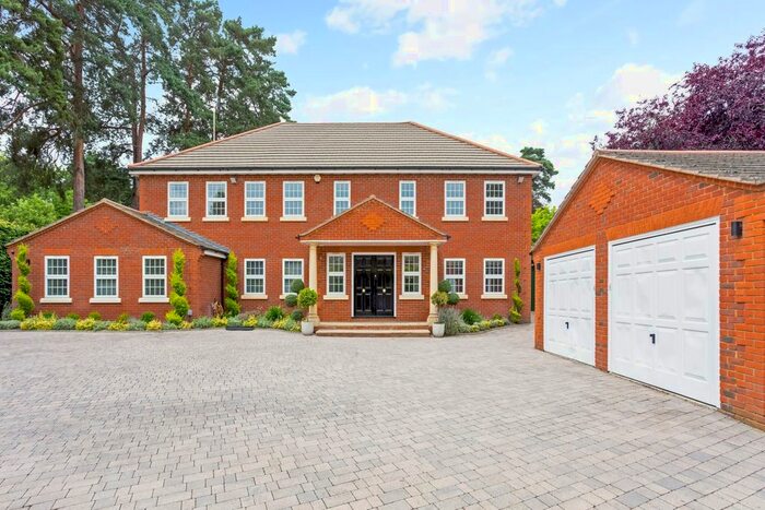 5 Bedroom Detached House To Rent In Heath Rise, Virginia Water, GU25