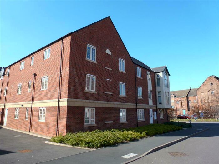 2 Bedroom Property To Rent In Tiger Court, Burton-on-Trent, DE14