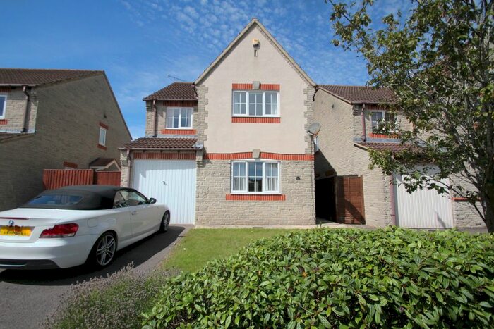 4 Bedroom Property To Rent In Springdale Close, Hardwicke, Gloucester, GL2