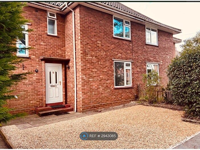 4 Bedroom Semi Detached House To Rent In Ruskin Road, Norwich, NR4
