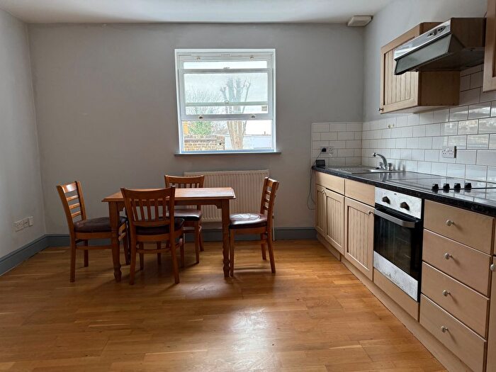 1 Bedroom Flat To Rent In Church Road, Crystal Palace, London, SE19