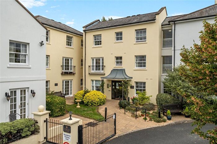 2 Bedroom Apartment For Sale In Jubilee Court, Commercial Street, Cheltenham, GL50
