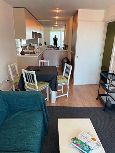 1 Bedroom Flat To Rent In Hudson Building, Deals Gateway, London, SE10