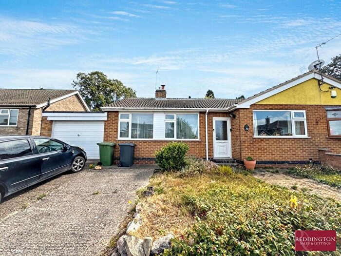 2 Bedroom Semi-Detached Bungalow For Sale In Main Street, Thringstone, Coalville, LE67